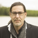 ESSIQUE HUGO