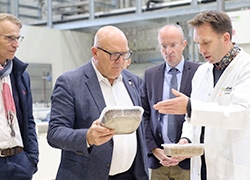 Bruno Bonnell visite 3 entreprises innovantes de l'Oise